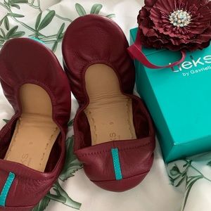 New Burgundy Tieks